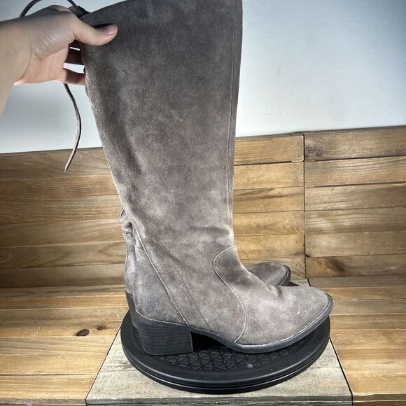 BORN 'Felicia' Stone Brown Suede 15" Tall Knee-High Riding Boots Womens Size 8 M - Picture 1 of 12